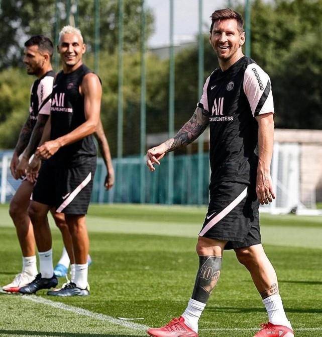 进球是在对 进球是在对